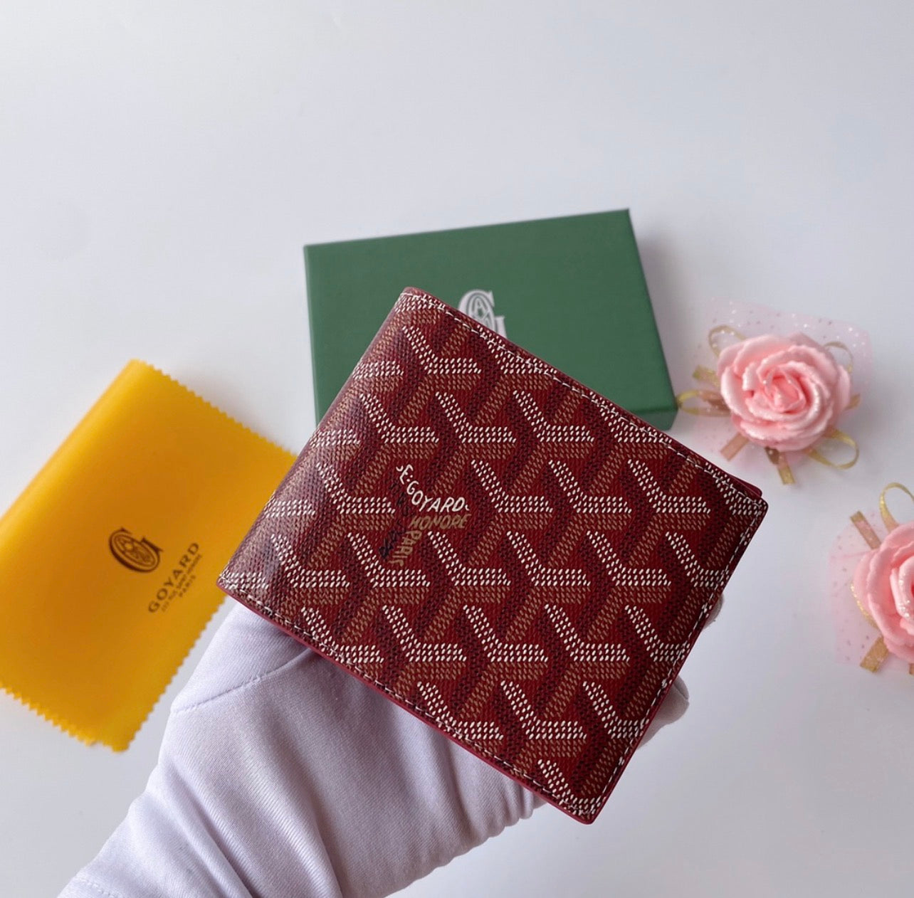 Goyard Victoire Card Holder — Goyardine Canvas & Leather Wallet