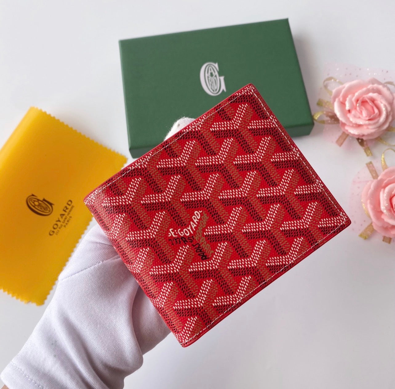 Goyard Victoire Card Holder — Goyardine Canvas & Leather Wallet