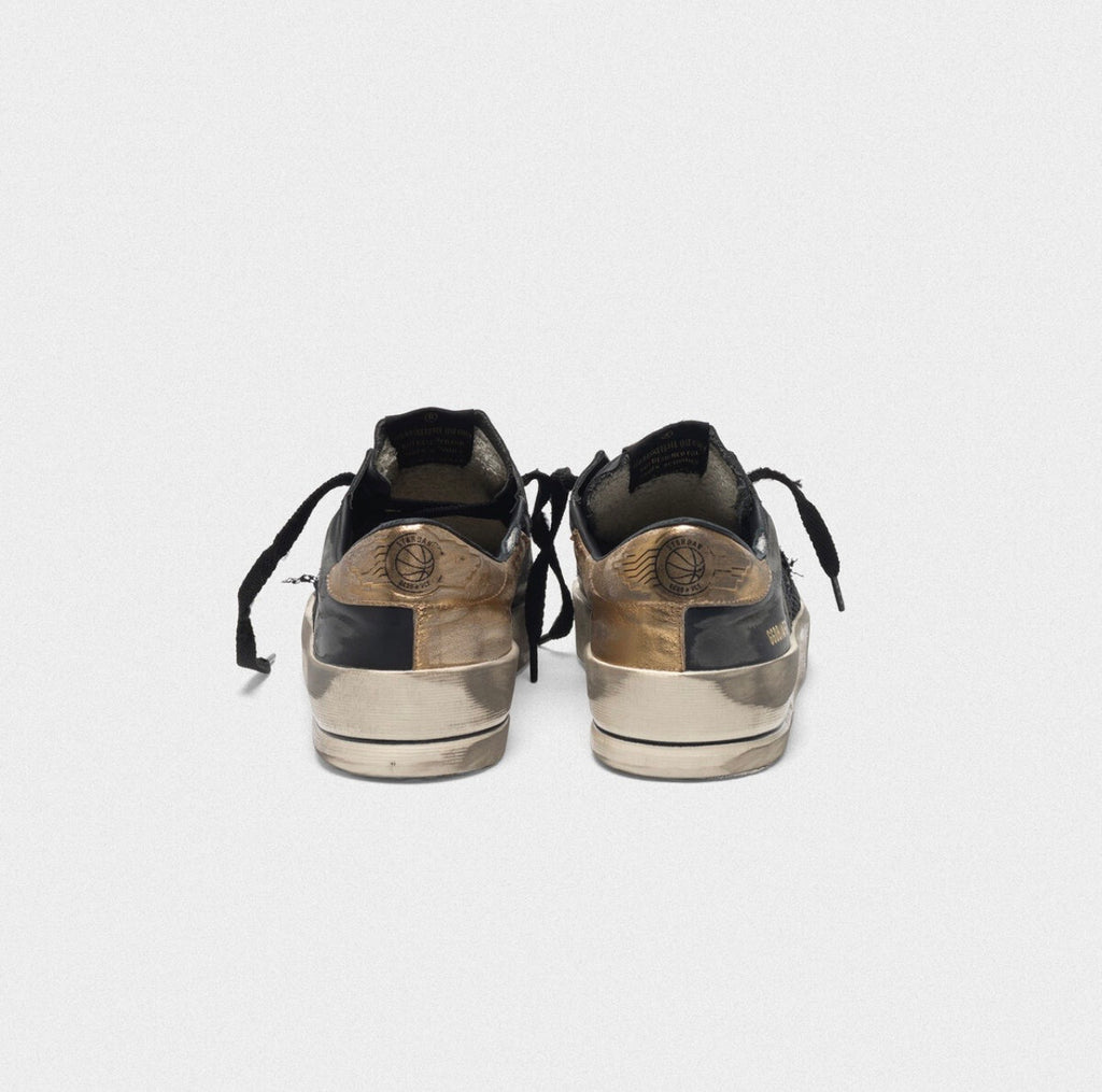 Golden Goose Super-Star Stardan Distressed Sneakers – Black & Gold
